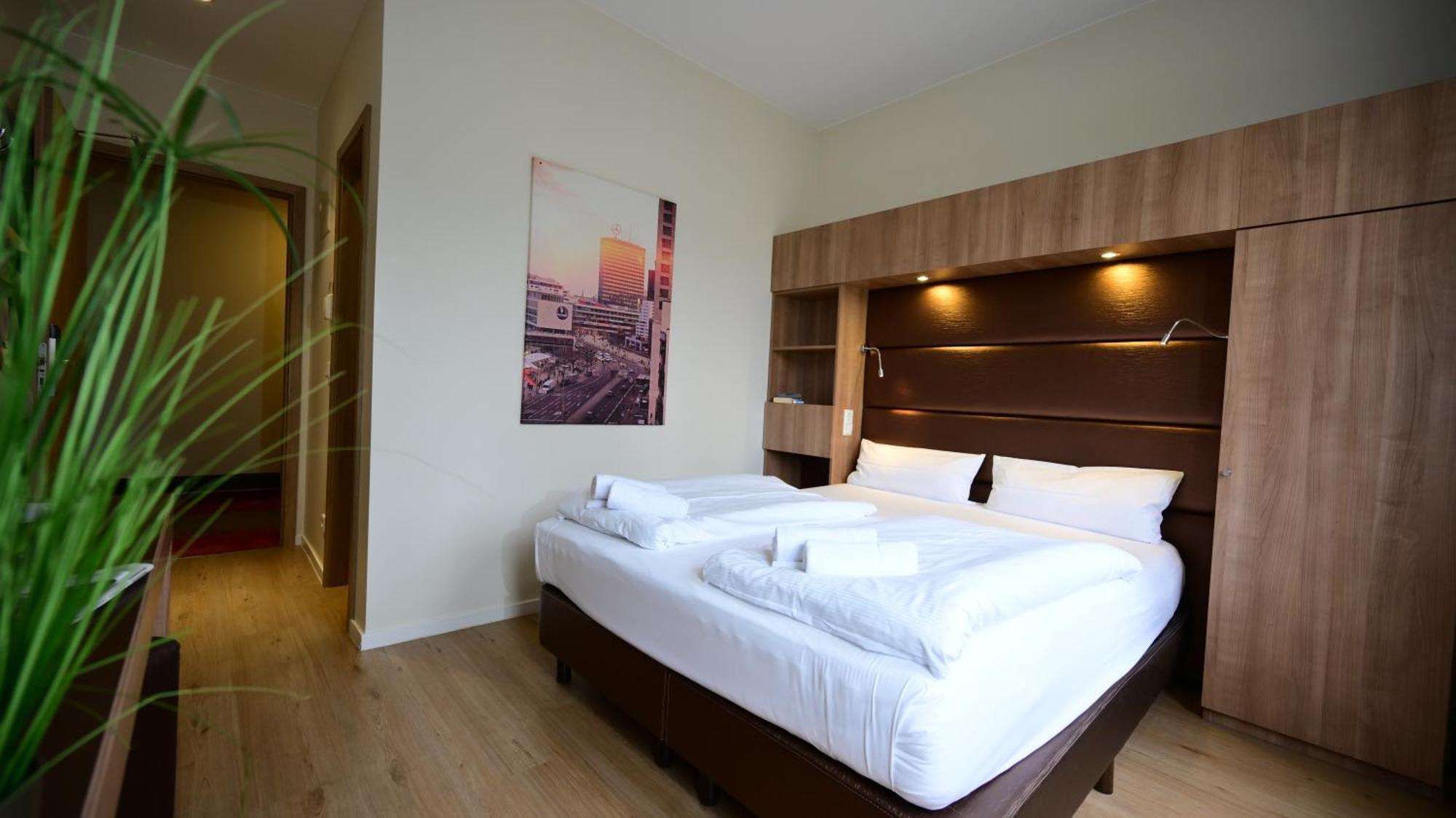 Motel Plus Berlin Berlim